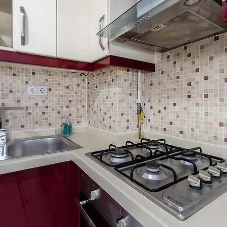 Downtown 2 Bdrm דירה בורסה